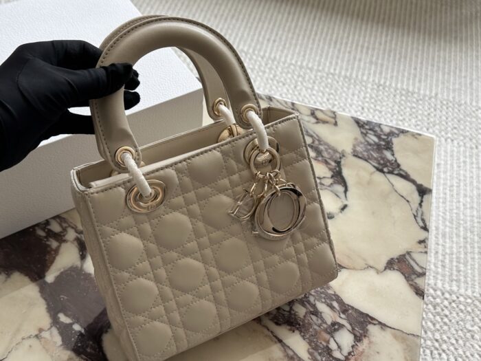Dior Lady Dior Quad Bag (Letter-Print Wide Strap) Pearlescent High-End Quality - Image 14