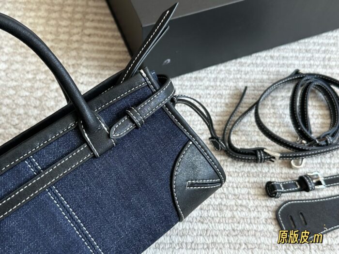 Prada Softlux Oil-Wax Leather Handbag/Underarm Bag Ultra-Light Oil-Wax Leather Includes Long Shoulder Strap - Image 8