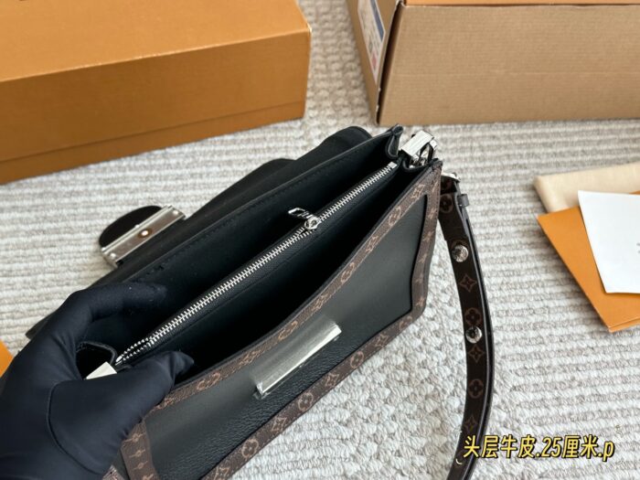 Louis Vuitton Dauphine Soft Handbag 2024 Spring/Summer Runway Style Cowhide Trim Monogram Soft Silhouette Unisex Comes With Gift Box - Image 9