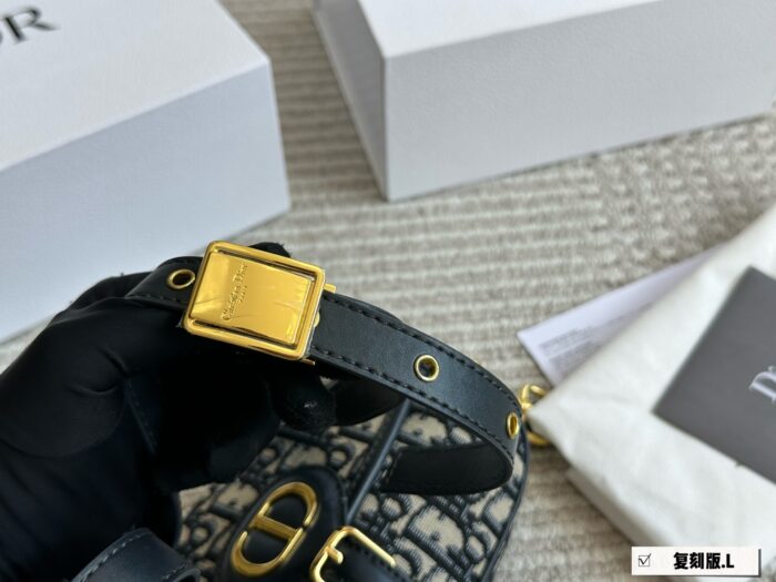 Dior Bobby Monogram Adjustable Strap Crossbody Underarm Bag - Image 8