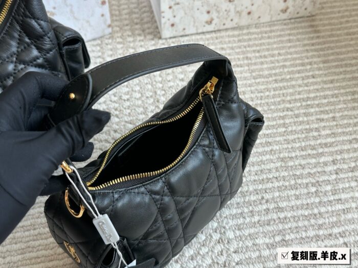 Dior'S New Lambskin Square Shaomai Bag Ample Capacity For Everyday Outings - Image 9