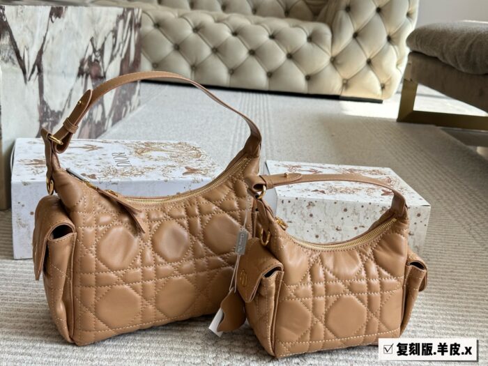 Dior'S New Lambskin Square Shaomai Bag Ample Capacity For Everyday Outings - Image 12
