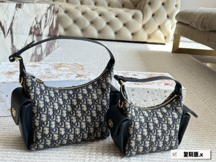 Dior'S New Shao Mai Bag Square And Dainty Sufficient Capacity For Daily Use