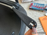 Hermes Lindy Top-Grain Tc Cowhide Leather Three-Strap Handbag (Handheld, Crossbody, Underarm) - Image 8