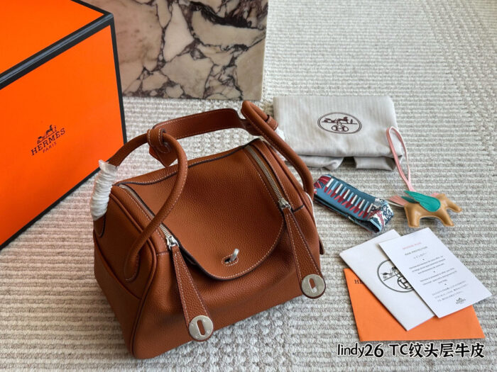 Hermes Lindy Top-Grain Tc Cowhide Leather Three-Strap Handbag (Handheld, Crossbody, Underarm) - Image 17