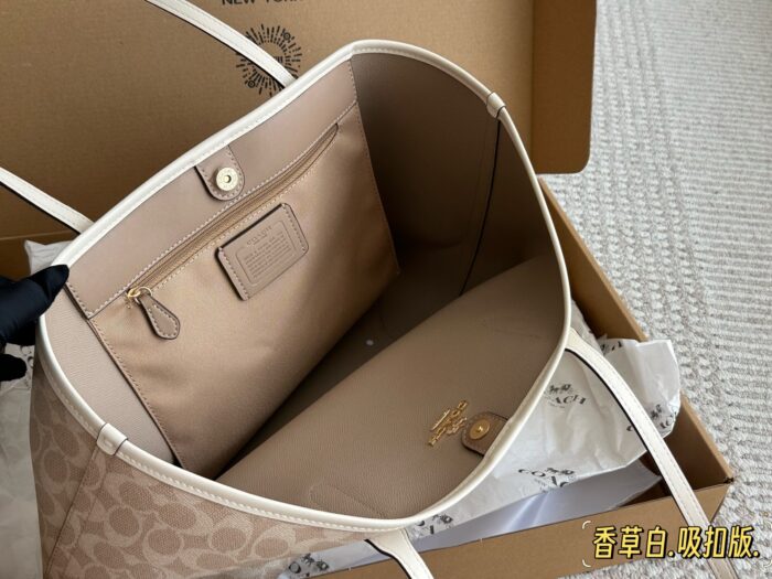 Coach Classic Logo Reversible Snap-Closure City Tote Bag - Image 7