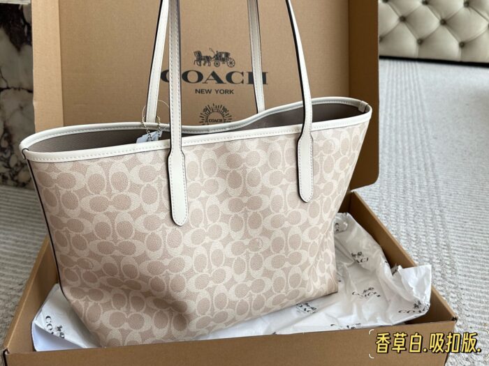 Coach Classic Logo Reversible Snap-Closure City Tote Bag - Image 9