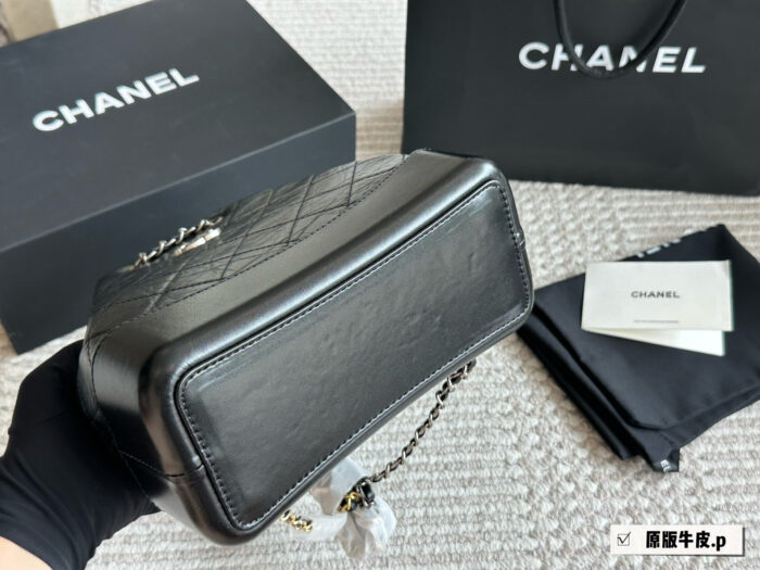 Chanel Gabrielle Original Leather Wanderlust Backpack Retro Red Lining With Gold-Silver Chain Lightweight, Spacious, Timeless Classic - Image 5