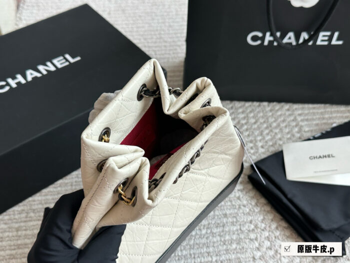 Chanel Gabrielle Original Leather Hobo Backpack - Gold/Silver Chain, Lightweight, Spacious, Classic Design - Image 4