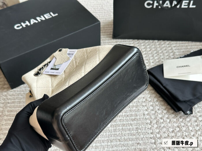Chanel Gabrielle Original Leather Hobo Backpack - Gold/Silver Chain, Lightweight, Spacious, Classic Design - Image 5