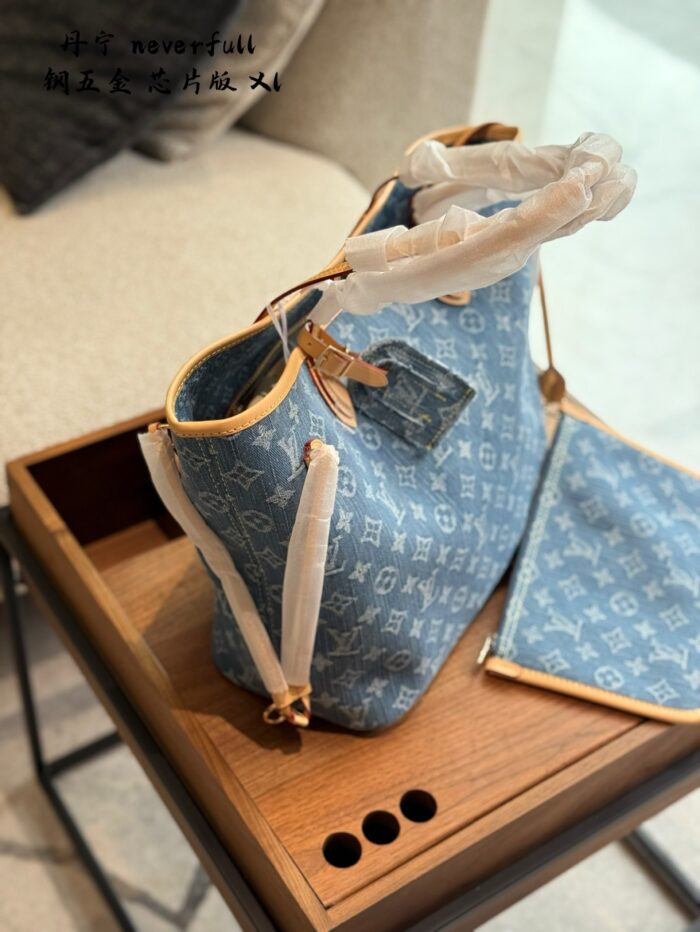 Louis Vuitton Neverfull Medium Handbag Monogram Denim Cowhide Leather Trim Adjustable Strap Ample Space - Image 3