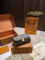 Louis Vuitton Pochette Camille Underarm Bag Practical Capacity Spot-On Aesthetic - Image 5
