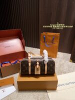 Louis Vuitton Hangon Bowling Bag Stylish And Relaxed Features Colour-Changing Leather Comes With A Box