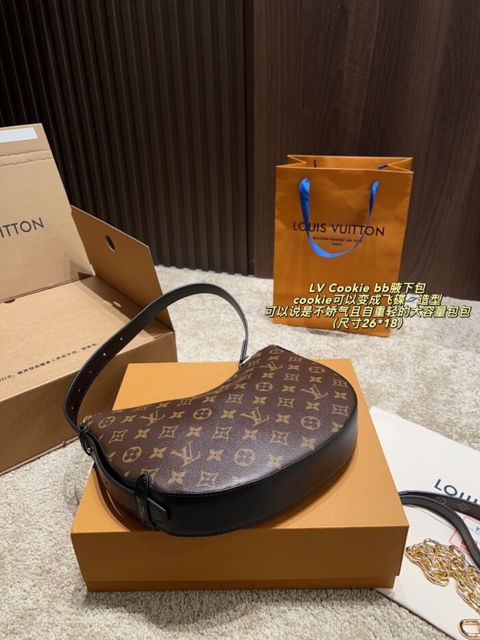 Louis Vuitton Cookie Bb Underarm Bag. Reversible Monogram Flying Saucer Design. Lightweight Yet Spacious. - Image 9