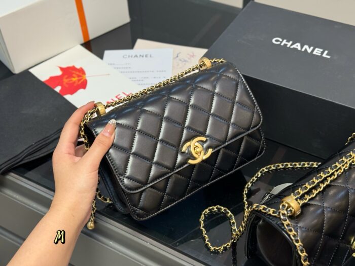 Chanel Double Ball Fortune Woc Diamond Quilted Chain Bag Features Hidden Pocket Superb Quality - Image 11