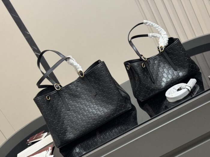 Gucci New Arrival Tote Gg Embossed Handheld Shoulder Tote Bag - Image 1
