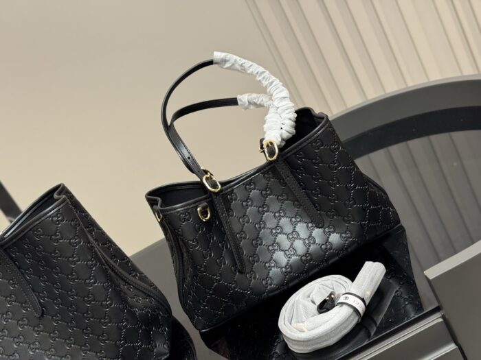 Gucci New Arrival Tote Gg Embossed Handheld Shoulder Tote Bag - Image 3