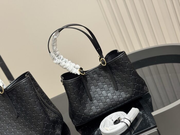 Gucci New Arrival Tote Gg Embossed Handheld Shoulder Tote Bag - Image 7