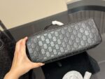 Gucci New Arrival Tote Gg Embossed Handheld Shoulder Tote Bag - Image 8
