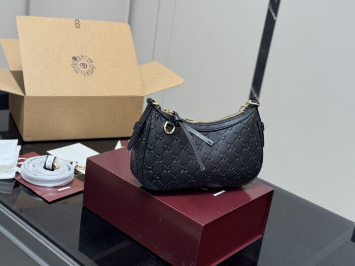 Gucci Ophidia Series Monogram Shoulder Bag Retro-Inspired Versatile Mahjong-Style Silhouette - Image 10