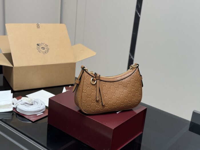 Gucci Ophidia Series Monogram Shoulder Bag Retro-Inspired Versatile Mahjong-Style Silhouette - Image 11