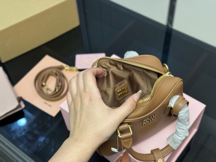 Miu Miu Upgraded Edition With Box - Bowling/Cube Bag Can Be Hand-Carried Or Worn Crossbody Ample Capacity - Image 4