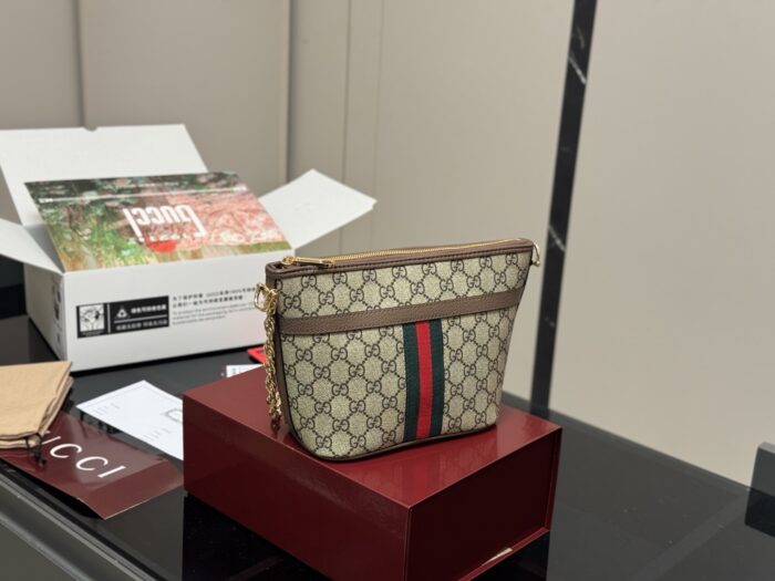 Gucci 25Ss New Chain Bag Classic Casual Dumpling Bag Practical And Durable - Image 8