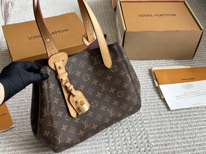 Louis Vuitton Convertible Tote With Box - Reissue Edition Can Be Carried By Hand Or Underarm Multiple Carrying Options - Image 10