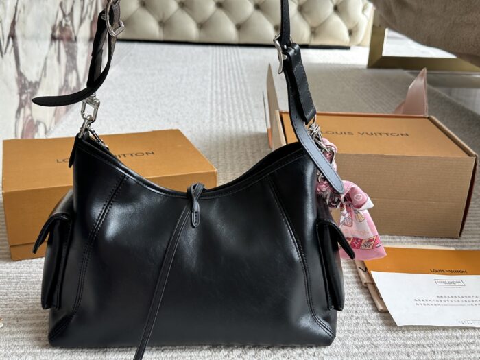 Louis Vuitton Carryall Small Black Lambskin Bag Dark Style Lightweight With Large Capacity - Image 3