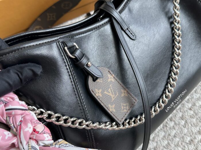 Louis Vuitton Carryall Small Black Lambskin Bag Dark Style Lightweight With Large Capacity - Image 5