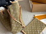 Louis Vuitton Neverfull Tote Bag With Large Capacity, Striped Lining And Detachable Mini Bag, Complete With Gift Box - Image 3