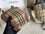 Burberry Classic Check Bucket Bag/Shopping Basket - Image 4
