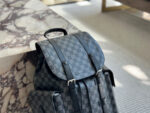 Louis Vuitton 20Ss Backpack Premium Imported Authentic Fabric Ultra-High-Definition Metal Logo Dedicated Lining Exquisite Craftsmanship - Image 2