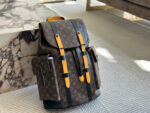 Louis Vuitton 20Ss Backpack Premium Imported Authentic Fabric Ultra-High-Definition Metal Logo Dedicated Lining Exquisite Craftsmanship - Image 12
