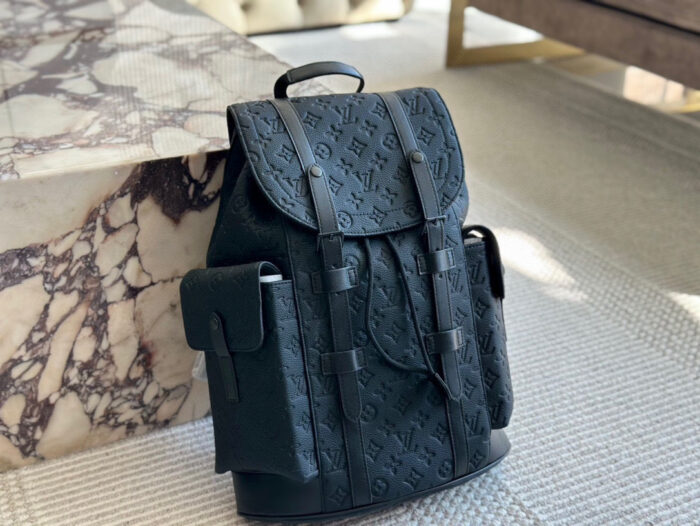Louis Vuitton 20Ss Backpack Premium Imported Authentic Fabric Ultra-High-Definition Metal Logo Dedicated Lining Exquisite Craftsmanship - Image 16