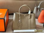 Hermès Garden Bag Togo Full-Grain Cowhide Generous Capacity Complimentary Miniature Horse And Silk Scarf - Image 14