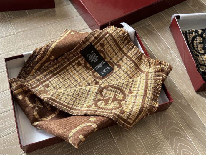 Gucci Gg Series Classic Double G Cashmere Scarf (With Box) - Image 3