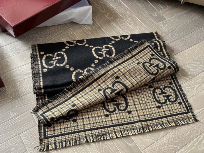 Gucci Gg Signature Cashmere Scarf With Box - Image 6