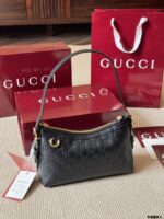Gucci Emblem Full Leather Collection Classic Gg Embossed Women'S Underarm Bag - Image 3
