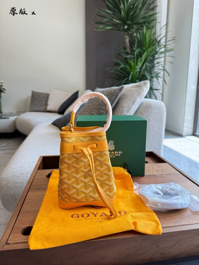 Goyard Petit Flot Mini Bucket Bag: Versatile And Practical With Its Ingenious Adjustable Shoulder Strap. - Image 4