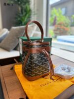 Goyard Petit Flot Mini Bucket Bag: Versatile And Practical With Multiple Carrying Options - Image 2