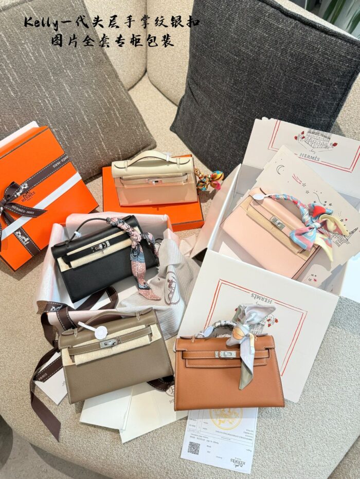 Hermes Mini Kelly - Timeless Elegance With Palm-Print Silver Buckle. Diy Shoulder Strap Option. - Image 1