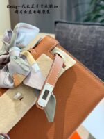 Hermes Mini Kelly - Palm-Print Silver Clasp. Diy Shoulder Strap. Timeless Elegance. - Image 7