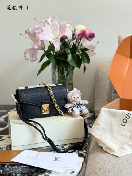 Louis Vuitton Love At First Sight Collection Classic Black Floral Soblack Metis East West Messenger Bag 3-Way Carrying Options | Exquisitely Compact