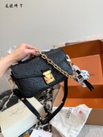 Louis Vuitton Love At First Sight Collection Classic Black Floral Soblack Metis East West Messenger Bag 3-Way Carrying Options | Exquisitely Compact - Image 8