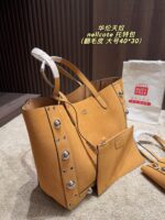 Valentino Nellcote Tote Suede With Spherical Studs And Cut-Out Detailing Handheld Or Shoulder-Carried Includes Detachable Carry Pouch - Image 5