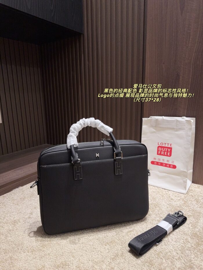 Hermès Briefcase Classic Black Colourway Metal Logo Accents Solid And Dignified - Image 1