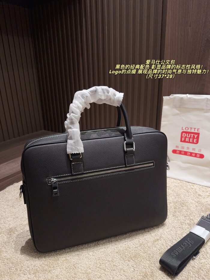 Hermès Briefcase Classic Black Colourway Metal Logo Accents Solid And Dignified - Image 3