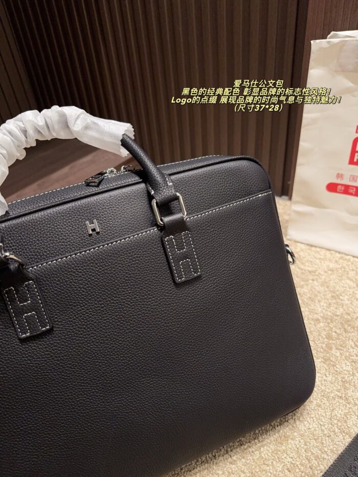 Hermès Briefcase Classic Black Colourway Metal Logo Accents Solid And Dignified - Image 5