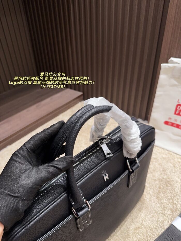 Hermès Briefcase Classic Black Colourway Metal Logo Accents Solid And Dignified - Image 6